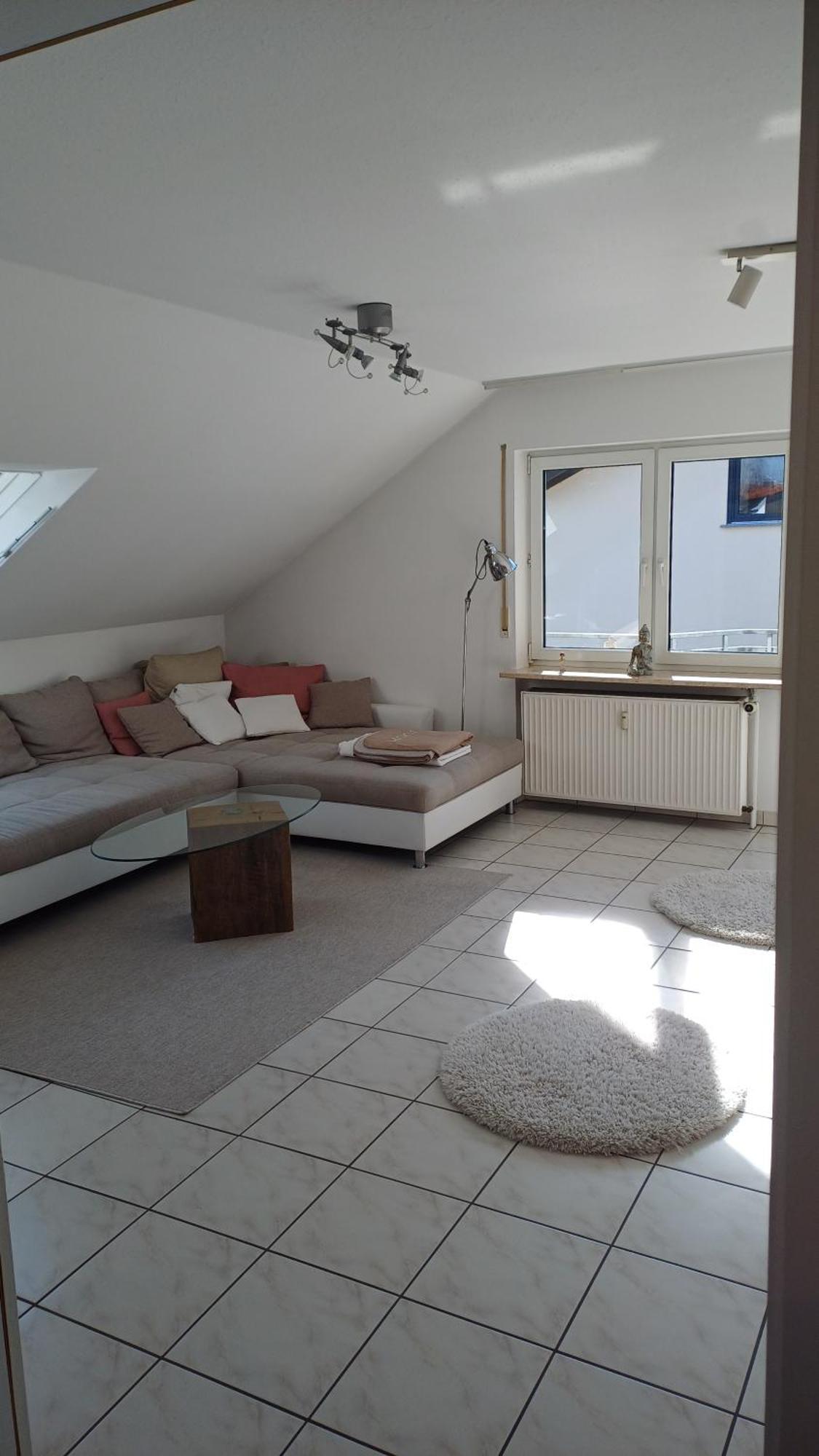 Helle Schoene Dachgeschosswohnung Mit Balkon Stockach Bagian luar foto