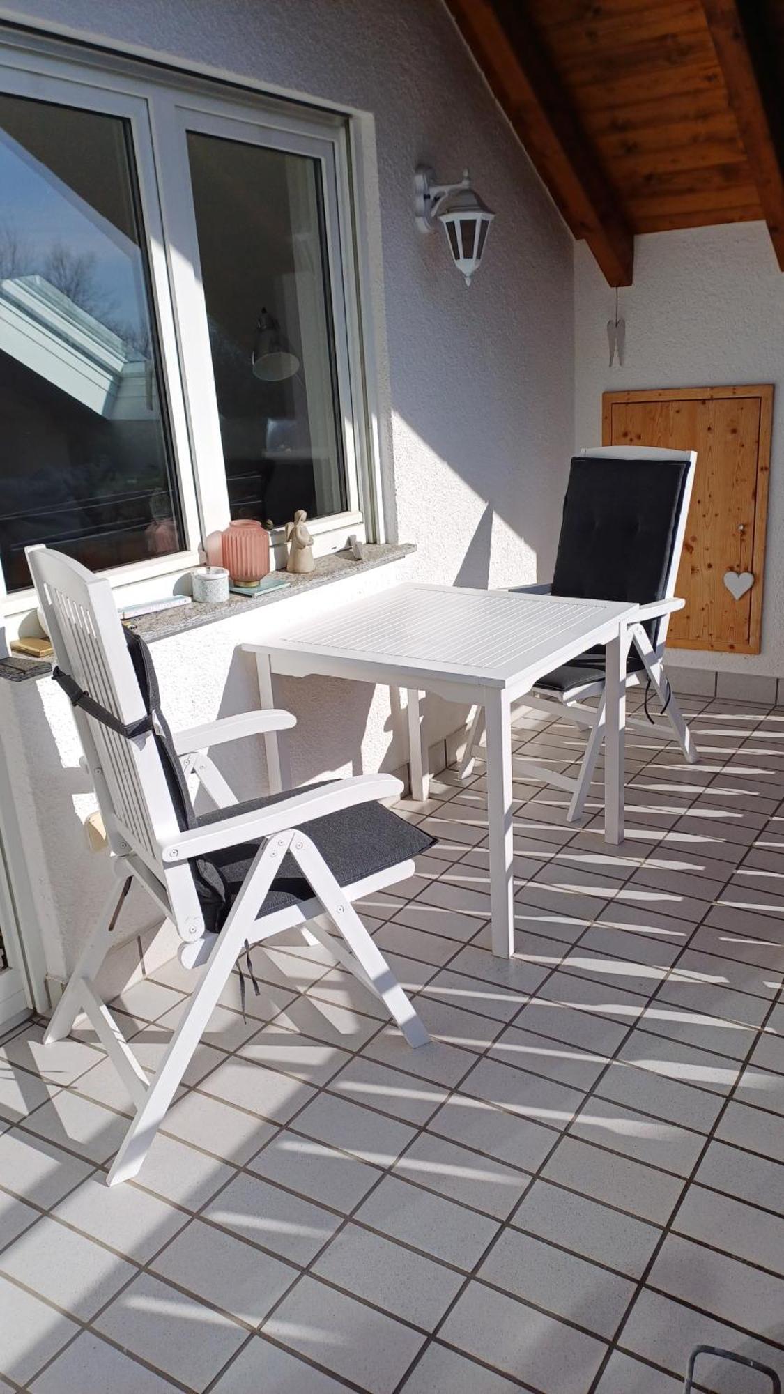Helle Schoene Dachgeschosswohnung Mit Balkon Stockach Bagian luar foto