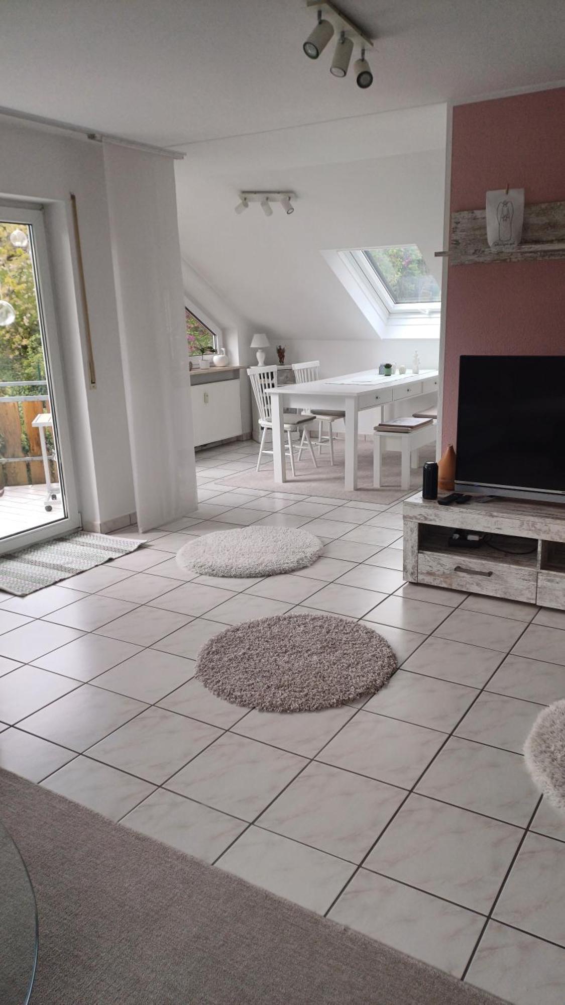 Helle Schoene Dachgeschosswohnung Mit Balkon Stockach Bagian luar foto