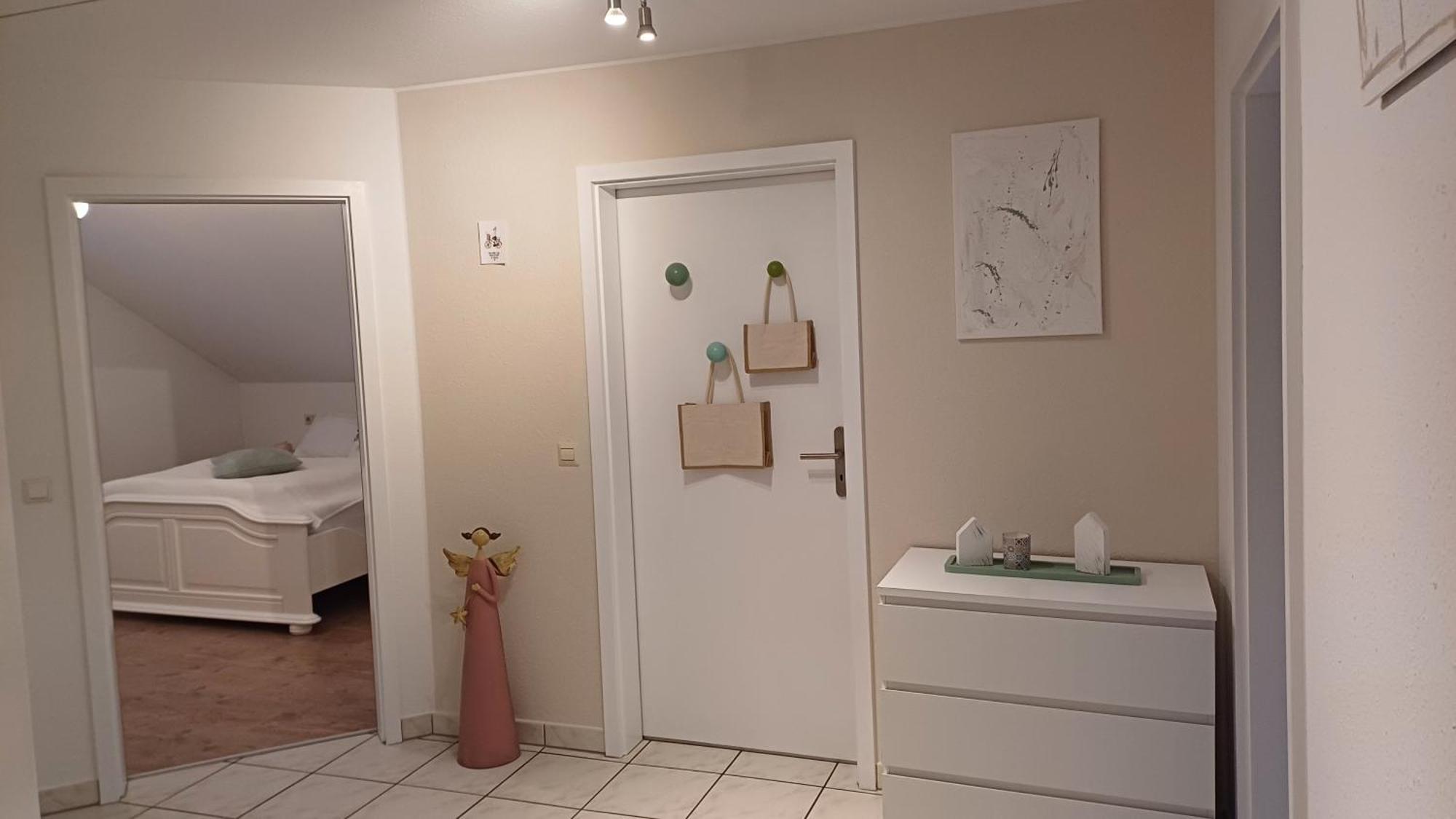 Helle Schoene Dachgeschosswohnung Mit Balkon Stockach Bagian luar foto